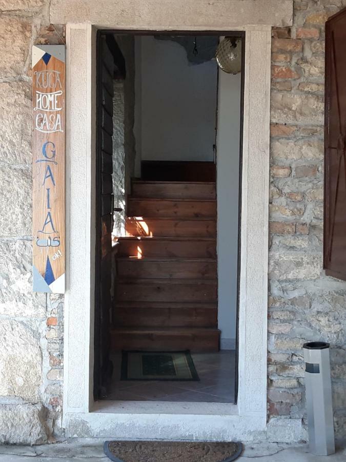 Casa Gaia Hum Bagian luar foto